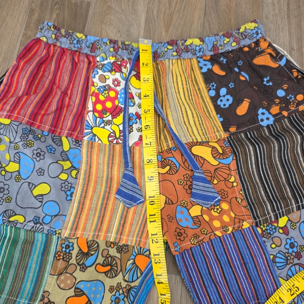 Kathmandu Imports Mushroom Patchwork Shorts XL Nepal Cotton Boho Hippie Unisex - Picture 9 of 12